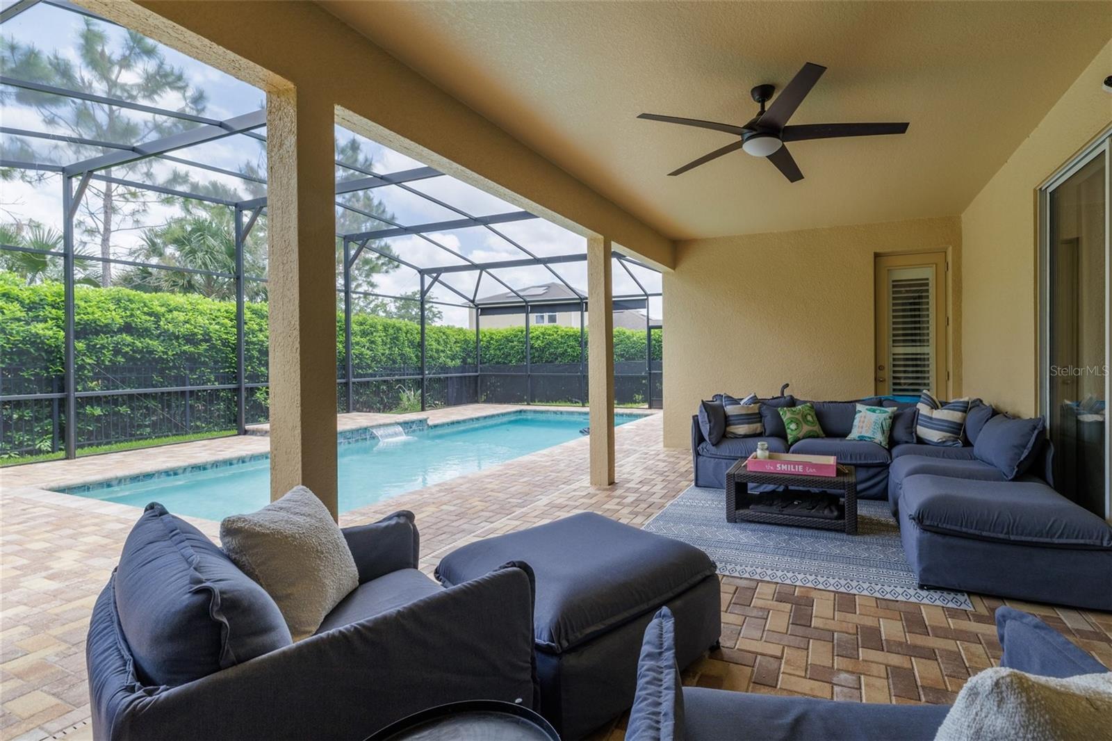 VICTORIA PARK INC 5 NW / VICTORIA TRAILS - Residential