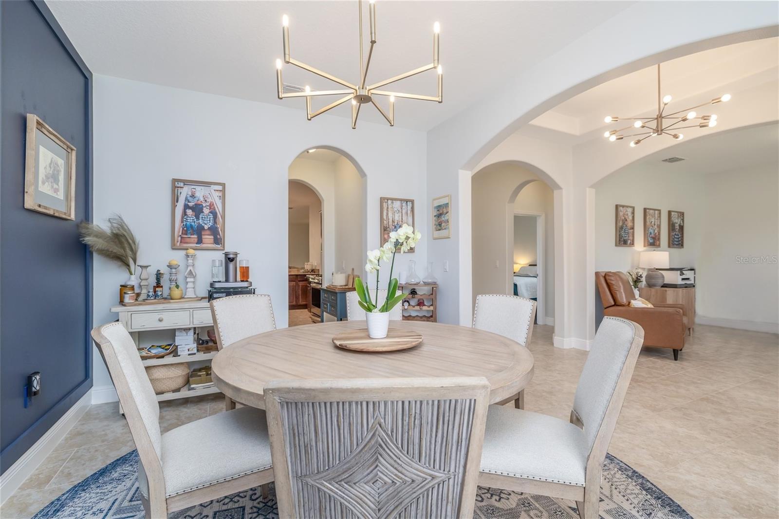 VICTORIA PARK INC 5 NW / VICTORIA TRAILS - Residential