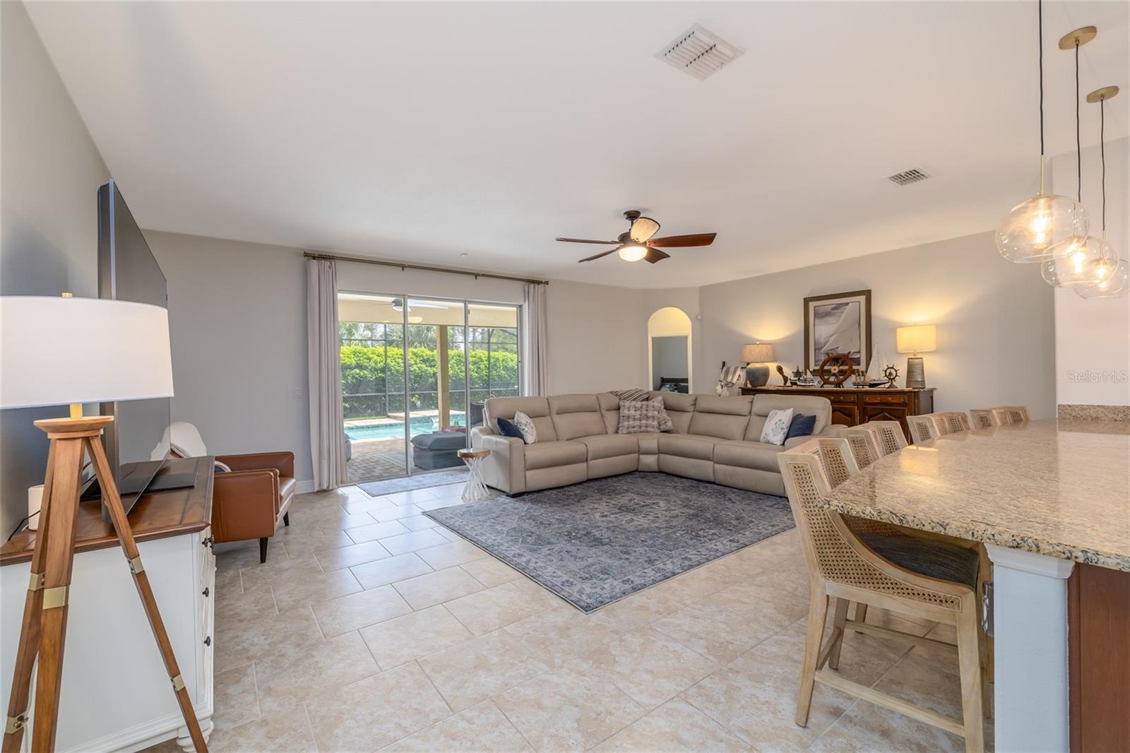 VICTORIA PARK INC 5 NW / VICTORIA TRAILS - Residential