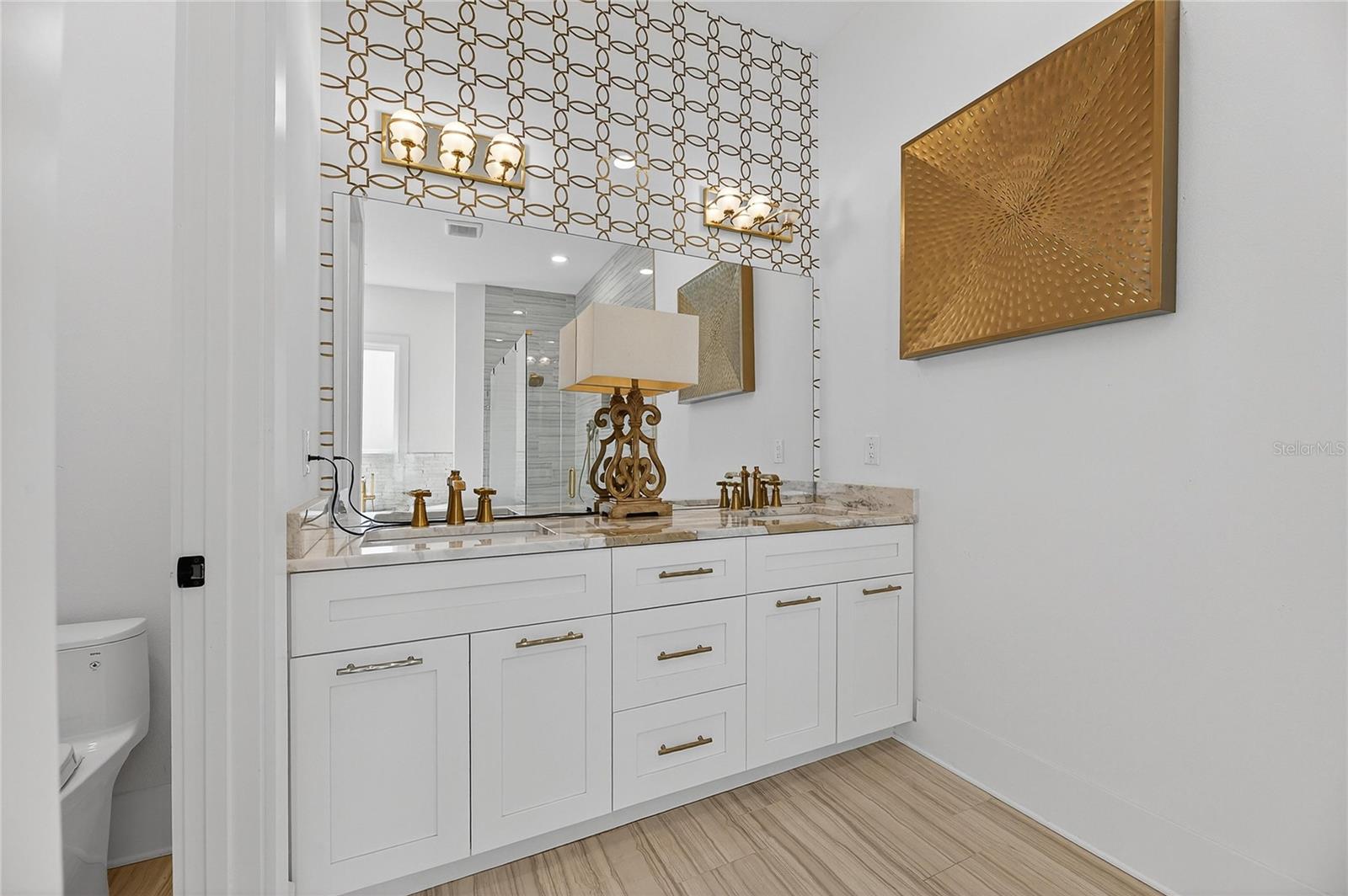 MIRABAY PH 2A-3 - Residential