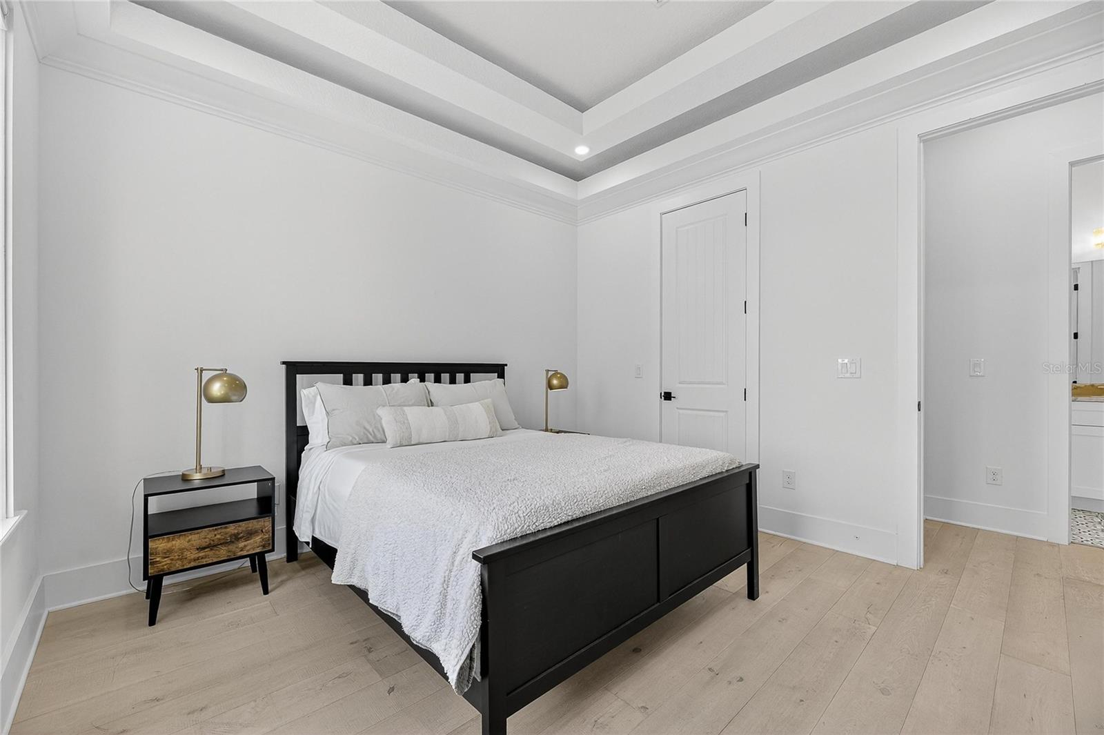 MIRABAY PH 2A-3 - Residential