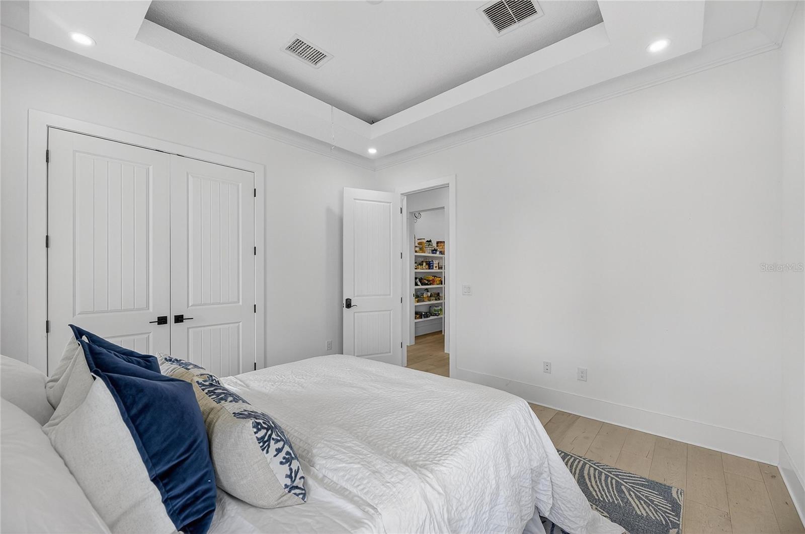 MIRABAY PH 2A-3 - Residential