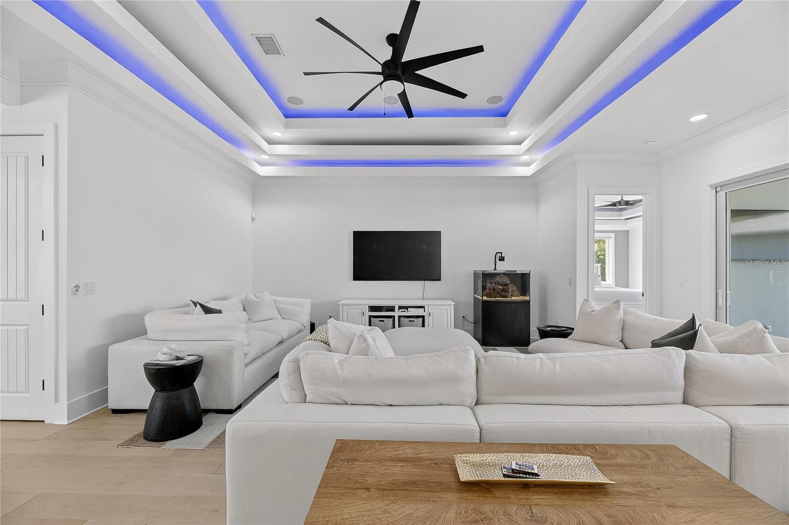 MIRABAY PH 2A-3 - Residential