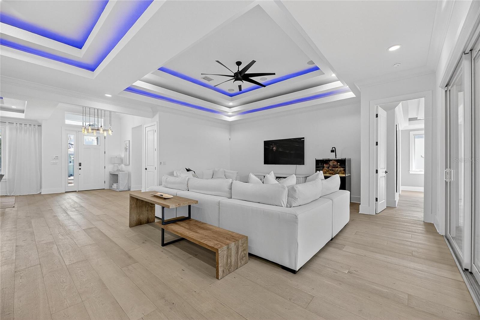 MIRABAY PH 2A-3 - Residential