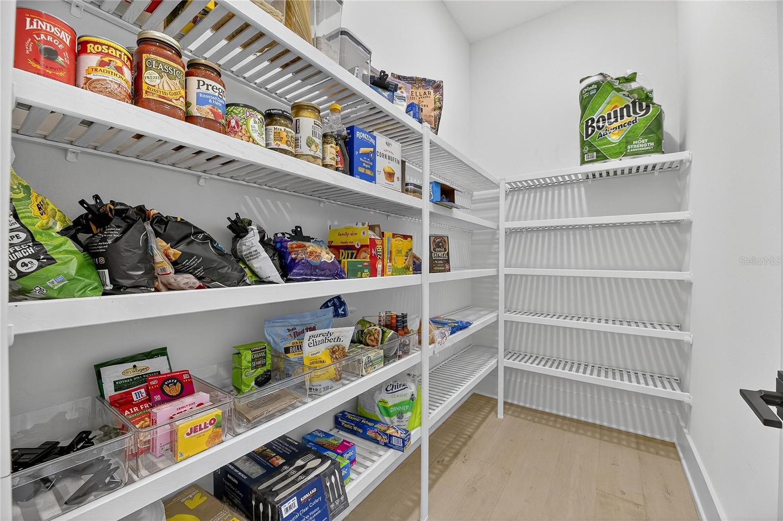 MIRABAY PH 2A-3 - Residential