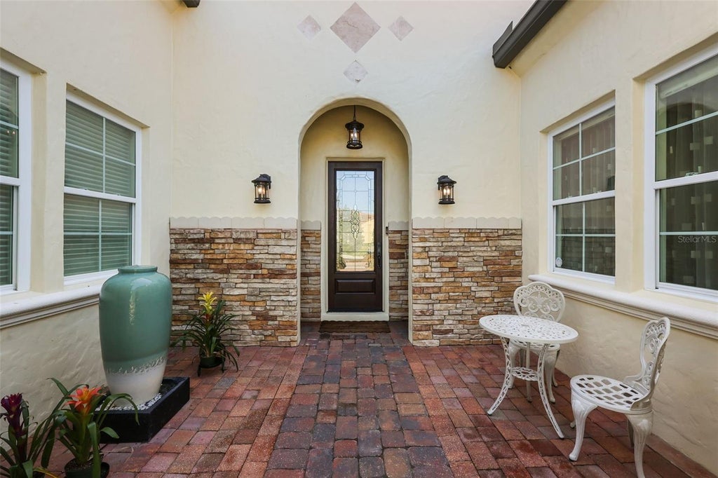 Photo of 12417 Montalcino Circle, Windermere, FL 34786 (MLS # O6425494)