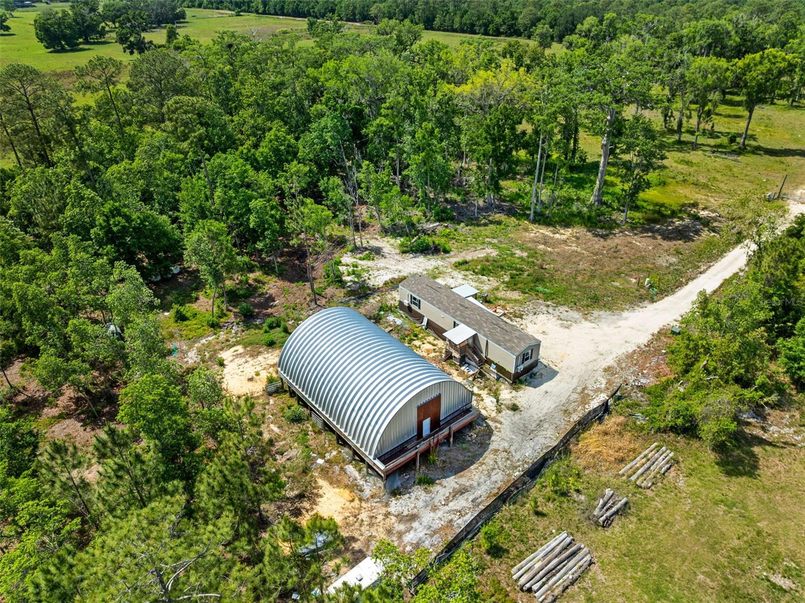 Listing image 4