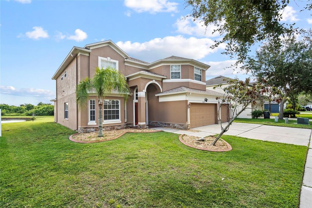 Photo of 11346 Callaway Pond Drive, Riverview, FL 33579 (MLS # TB8433178)