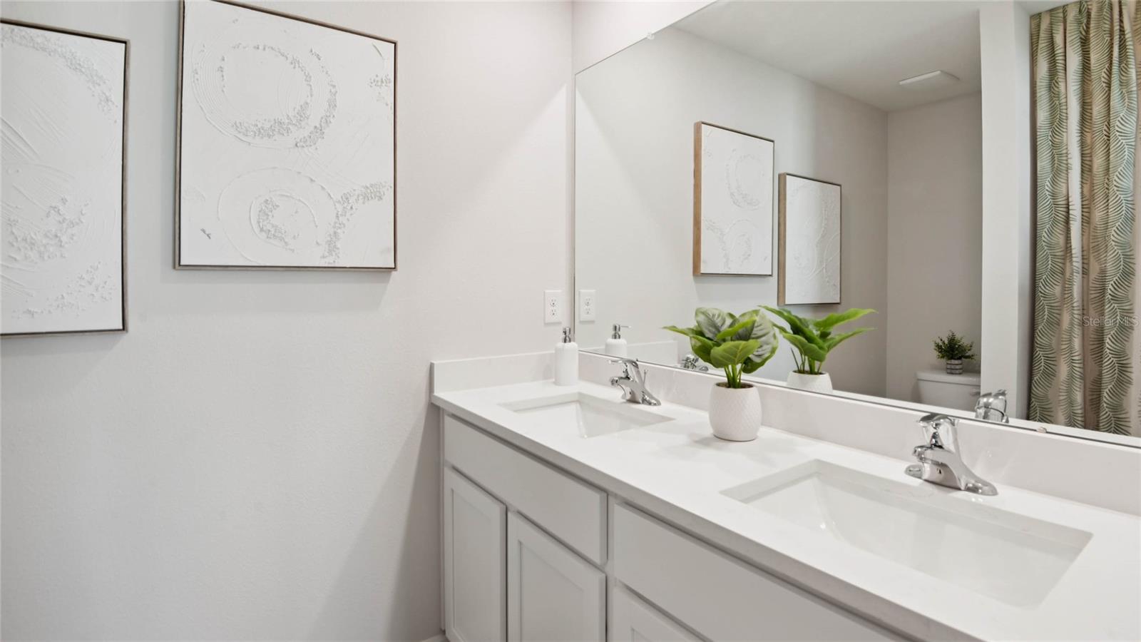 EMERSON POINTE - Residential