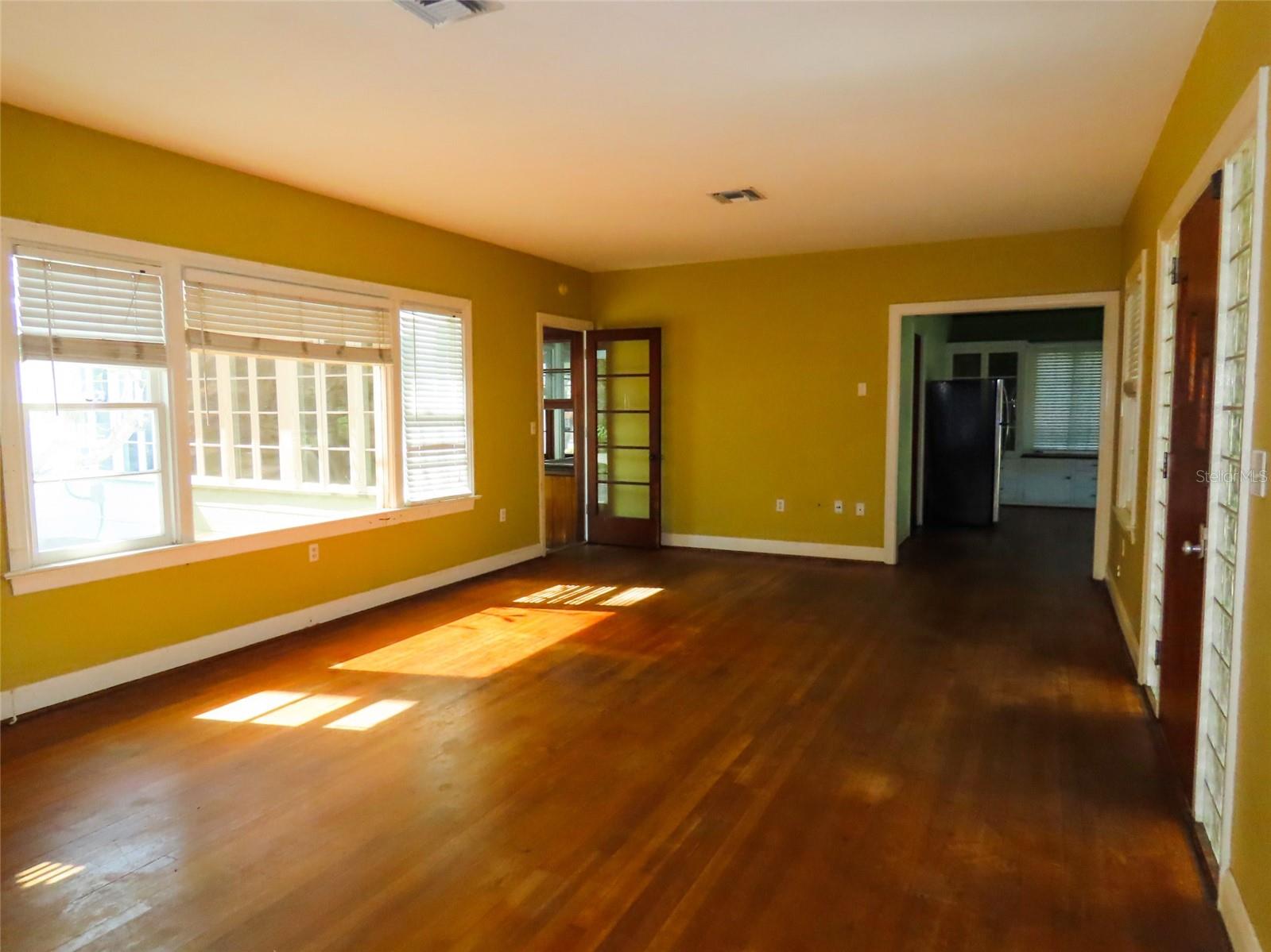 RIVERVIEW CONTINUED - Residential