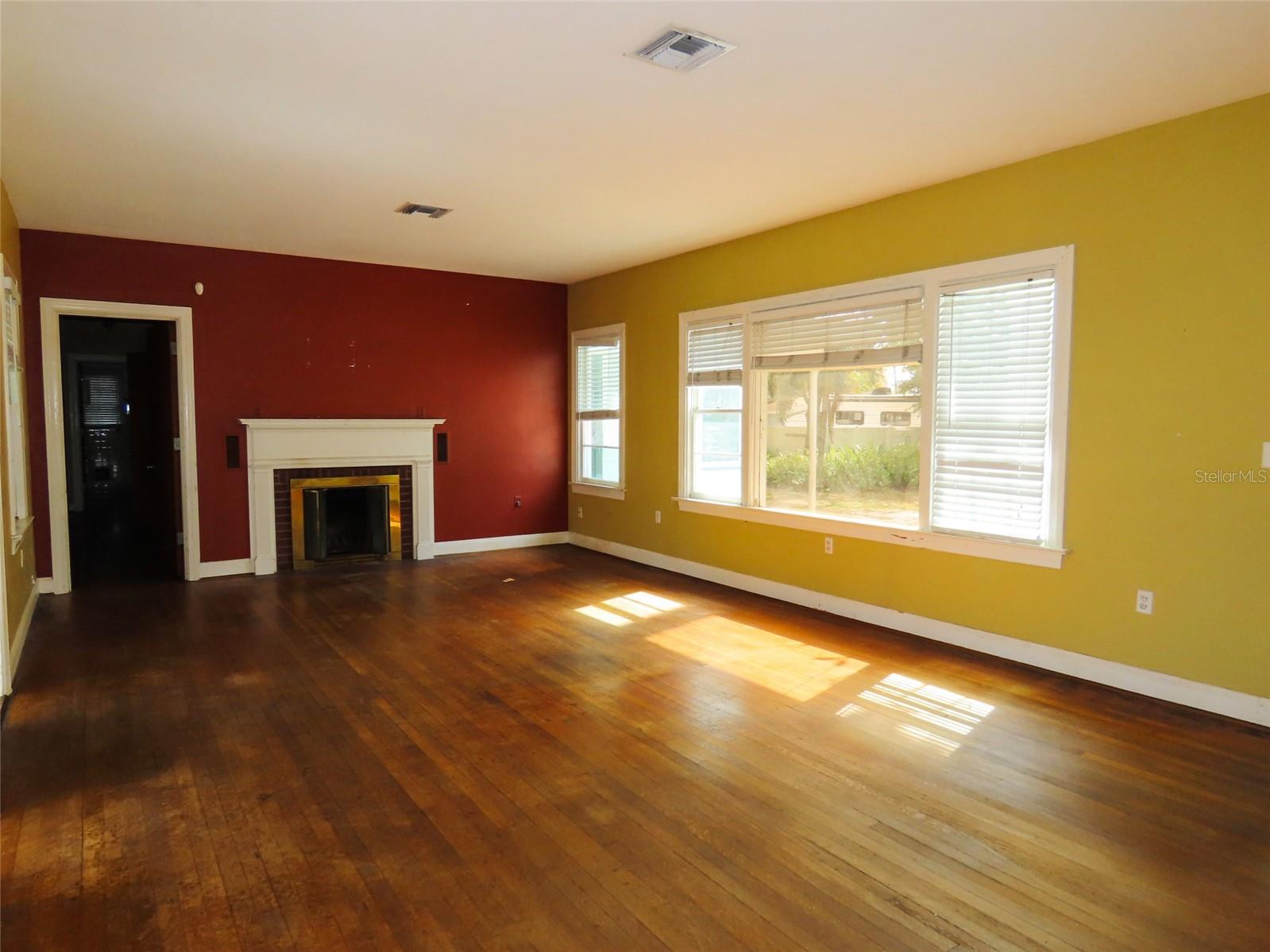 RIVERVIEW CONTINUED - Residential