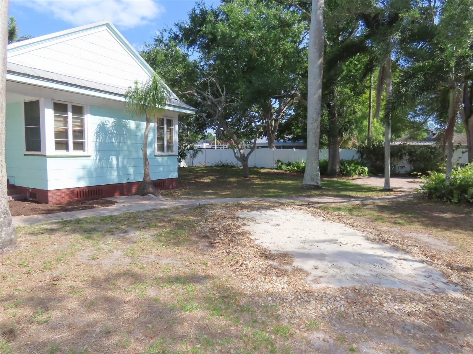 RIVERVIEW CONTINUED - Residential