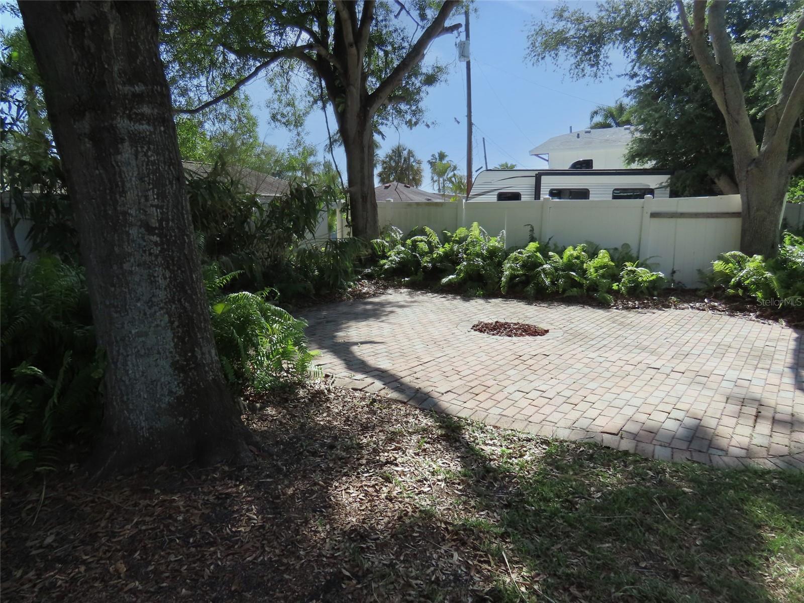 RIVERVIEW CONTINUED - Residential