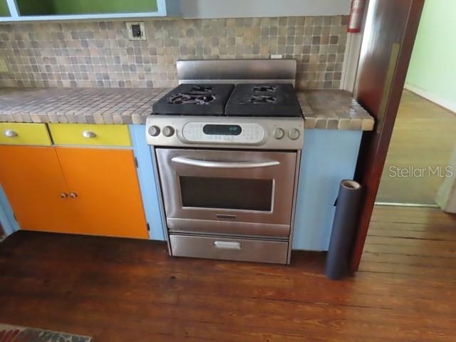 RIVERVIEW CONTINUED - Residential