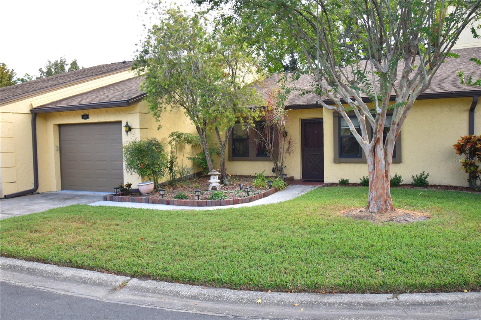 2101 SUNSET POINT ROAD 1304