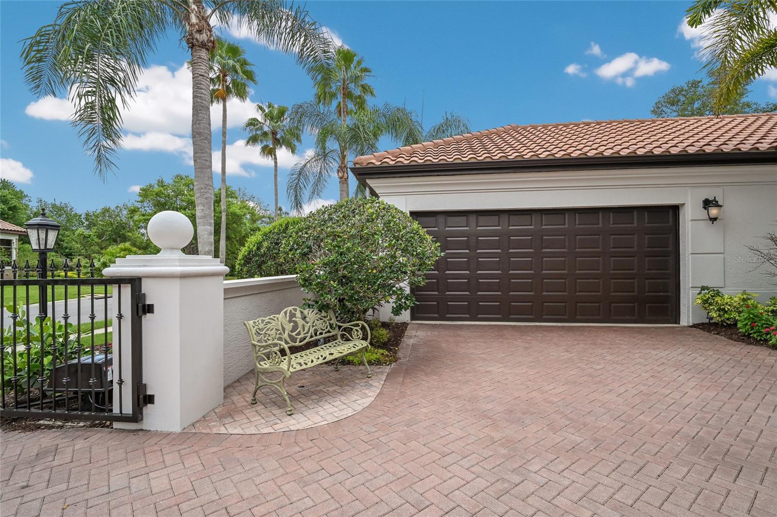 LAKEWOOD RANCH COUNTRY CLUB - Residential