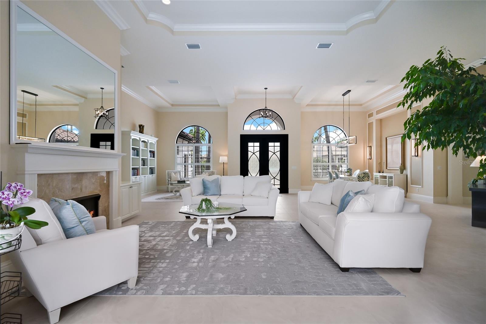 LAKEWOOD RANCH COUNTRY CLUB - Residential