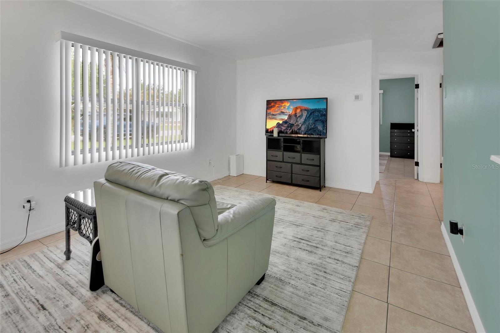 LAKE MARIE ESTATES 04 - Residential