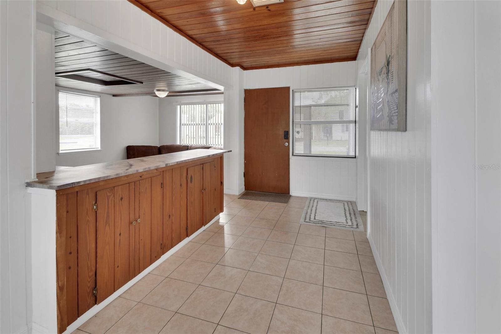 LAKE MARIE ESTATES 04 - Residential