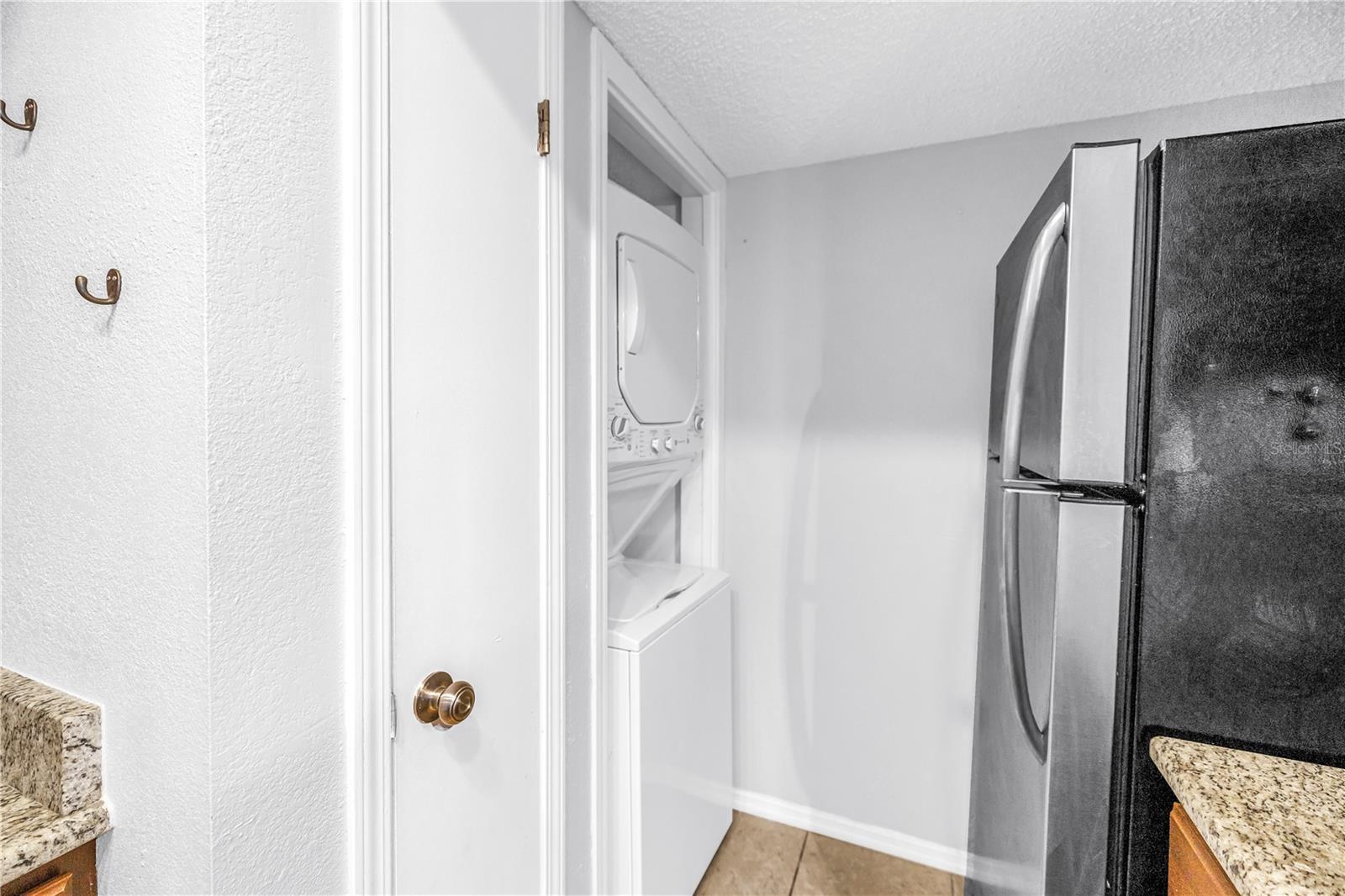 VANTAGE POINT CONDO - Residential