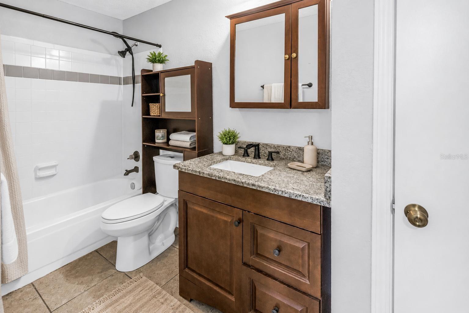 VANTAGE POINT CONDO - Residential