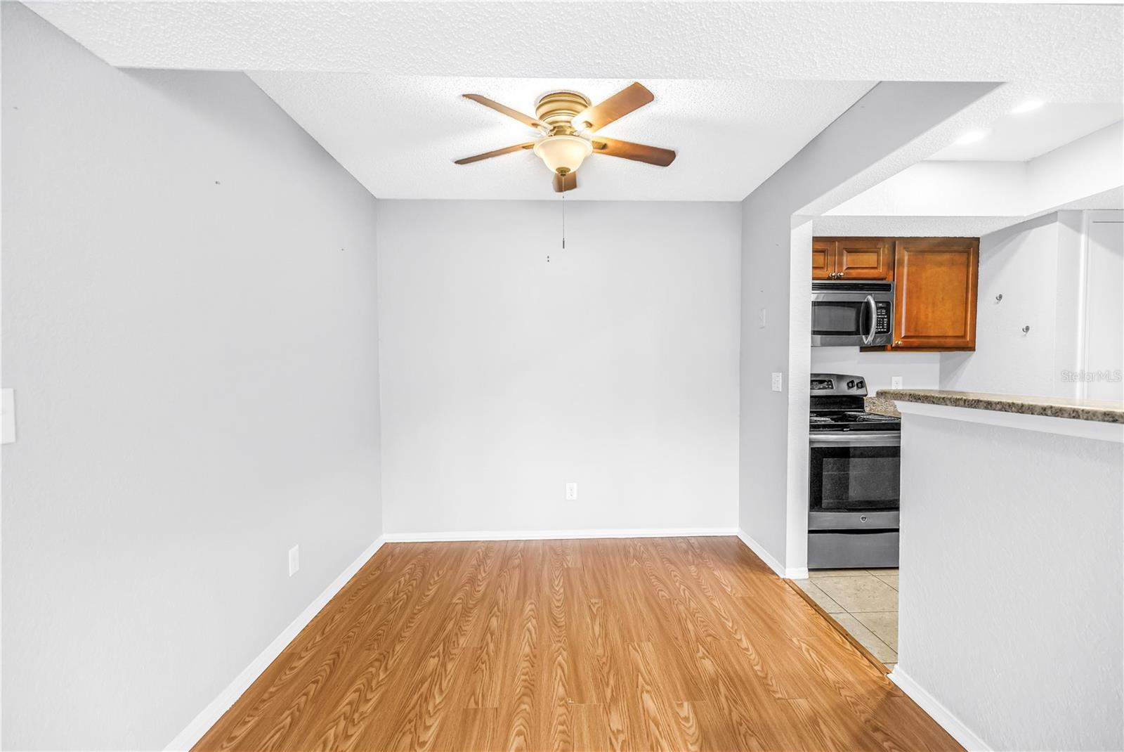 VANTAGE POINT CONDO - Residential
