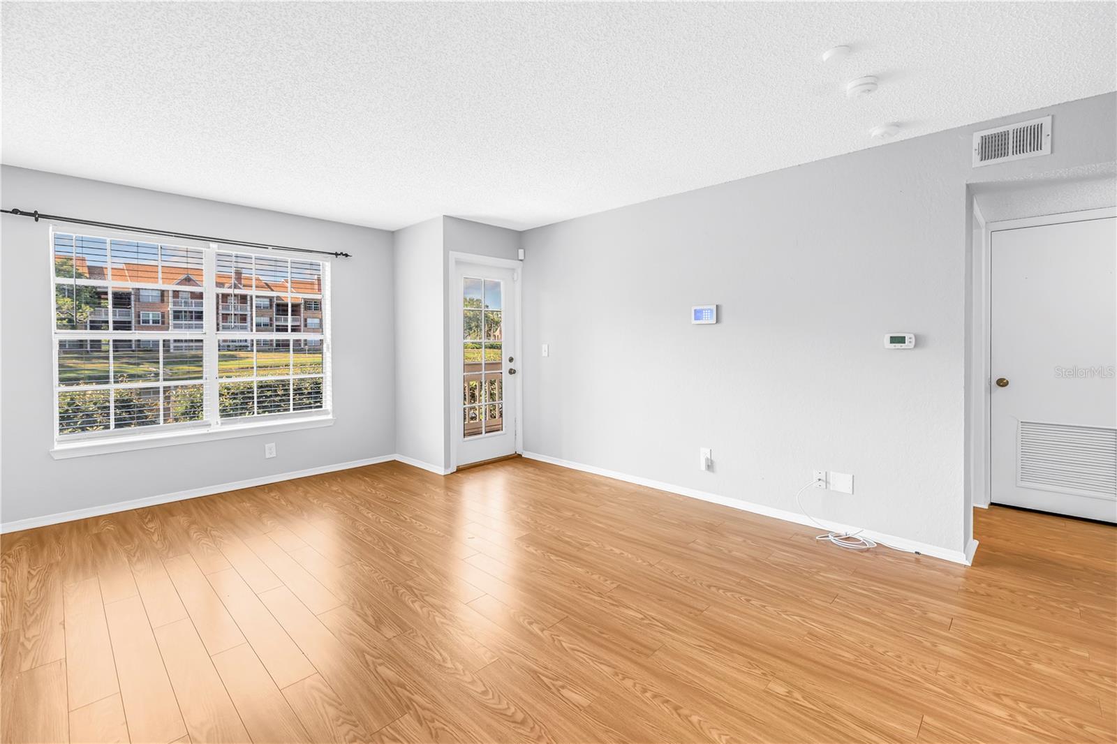 VANTAGE POINT CONDO - Residential