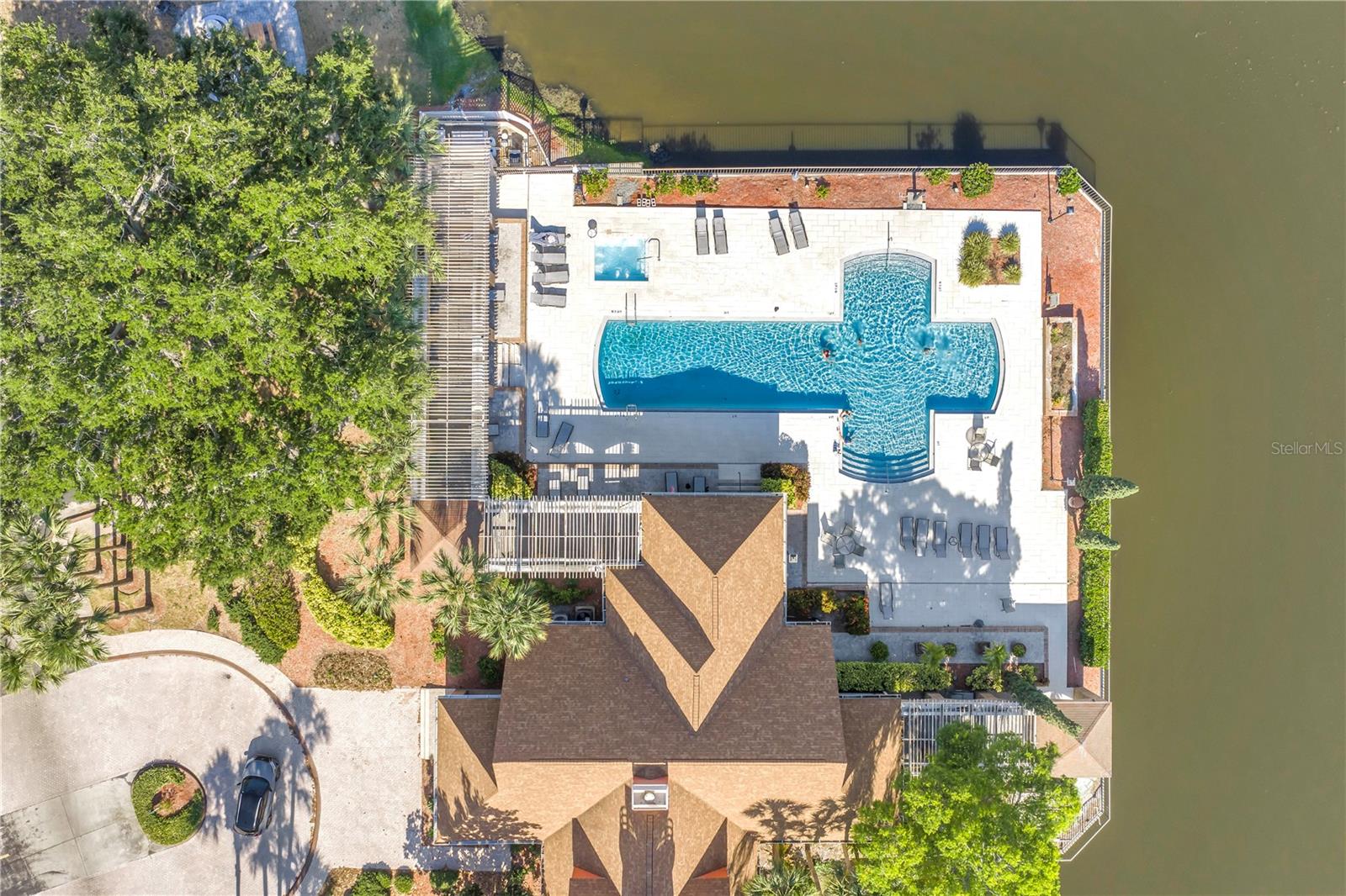 VANTAGE POINT CONDO - Residential