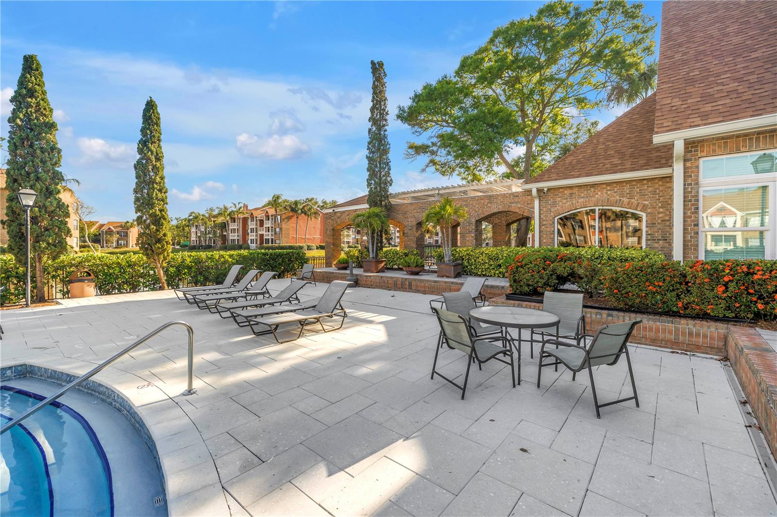 VANTAGE POINT CONDO - Residential