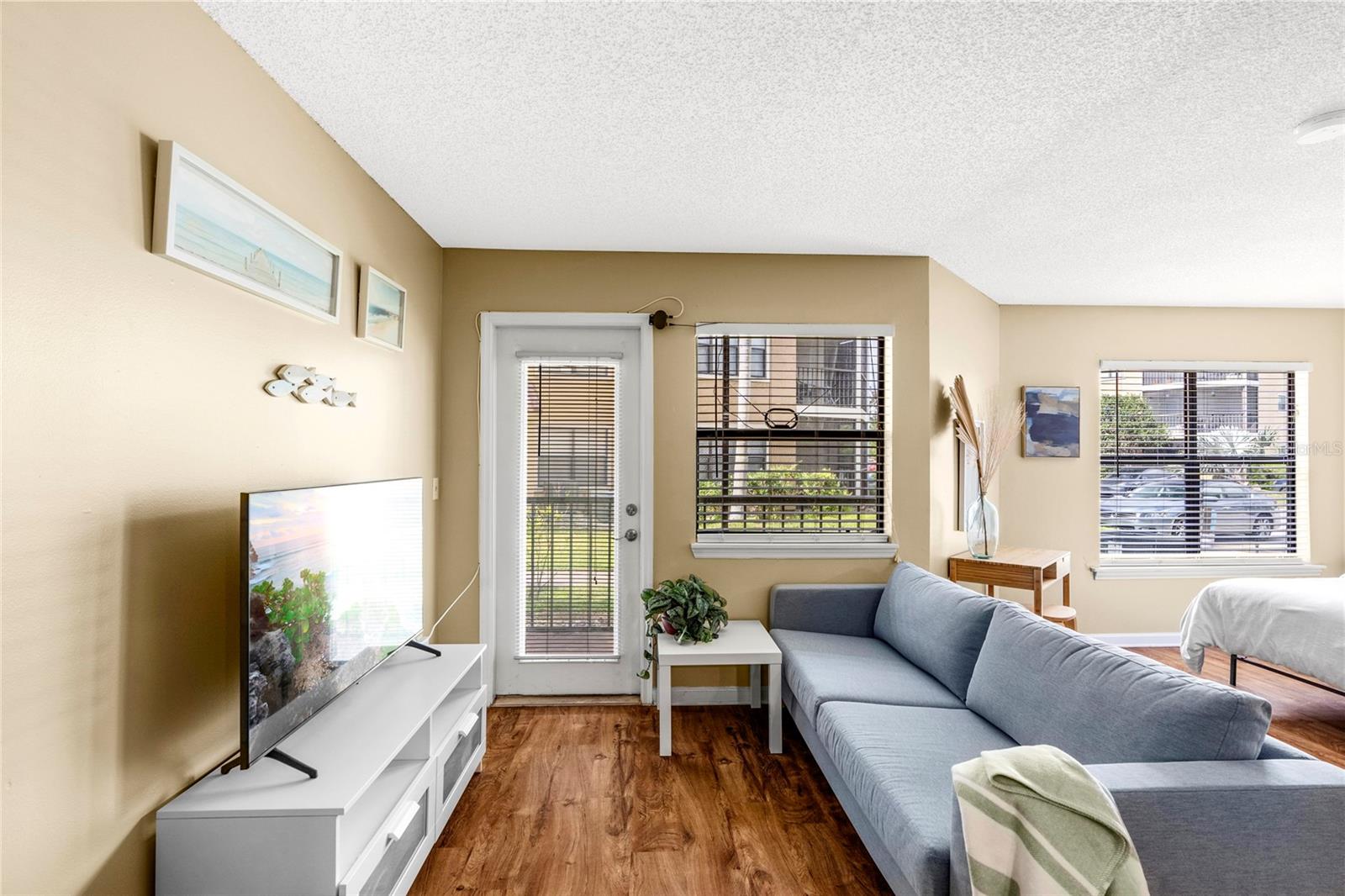 11901 4TH STREET N 5111