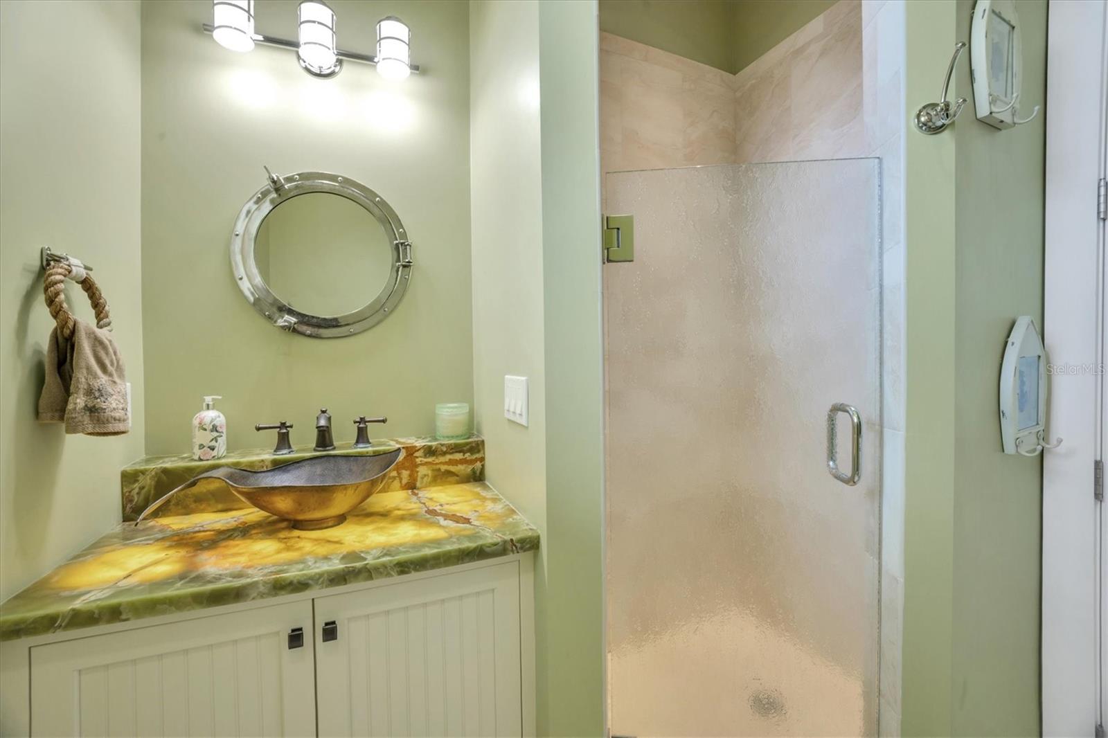 ISLAND HARBOR BCH CLUB SEC 01 - Residential