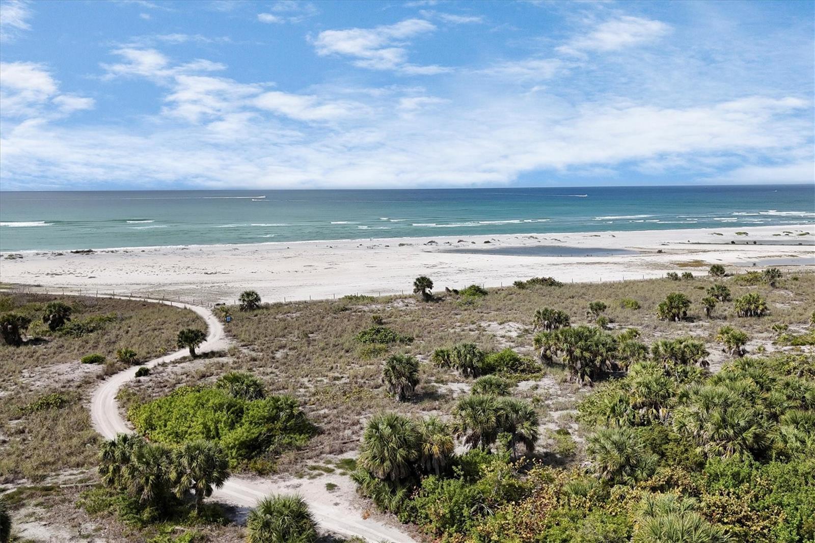 ISLAND HARBOR BCH CLUB SEC 01 - Residential