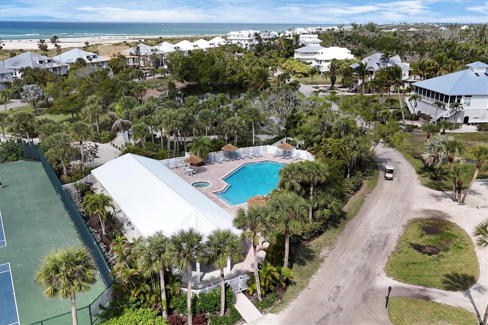 ISLAND HARBOR BCH CLUB SEC 01 - Residential