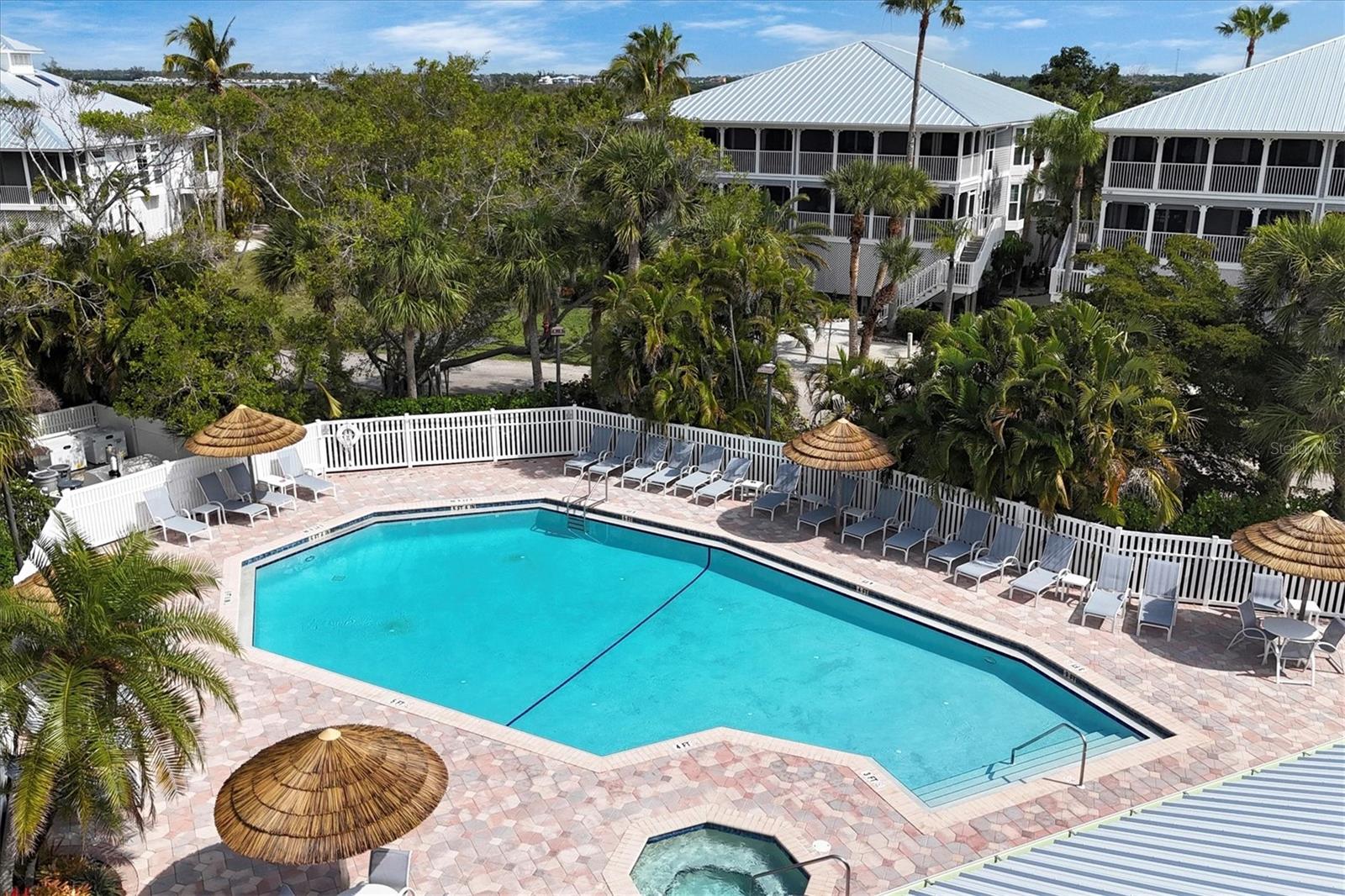 ISLAND HARBOR BCH CLUB SEC 01 - Residential