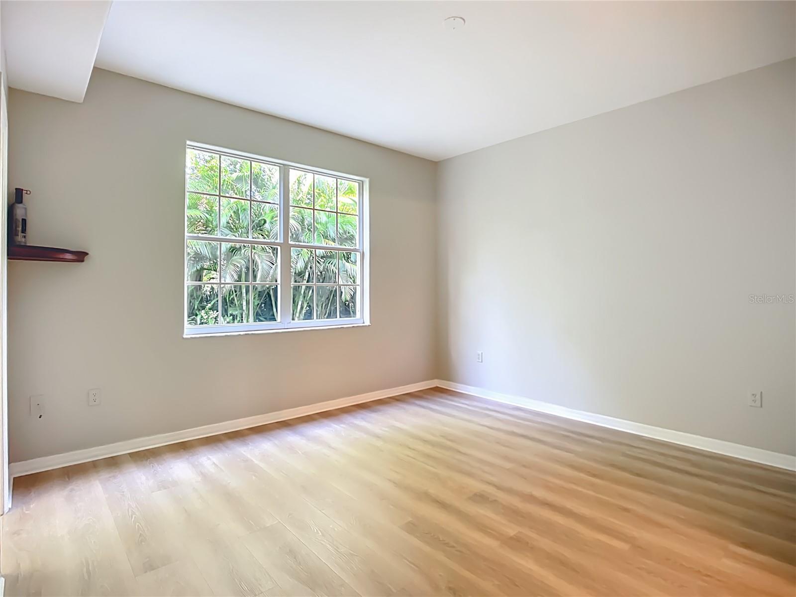 PINESTONE AT PALMER RANCH - Residential