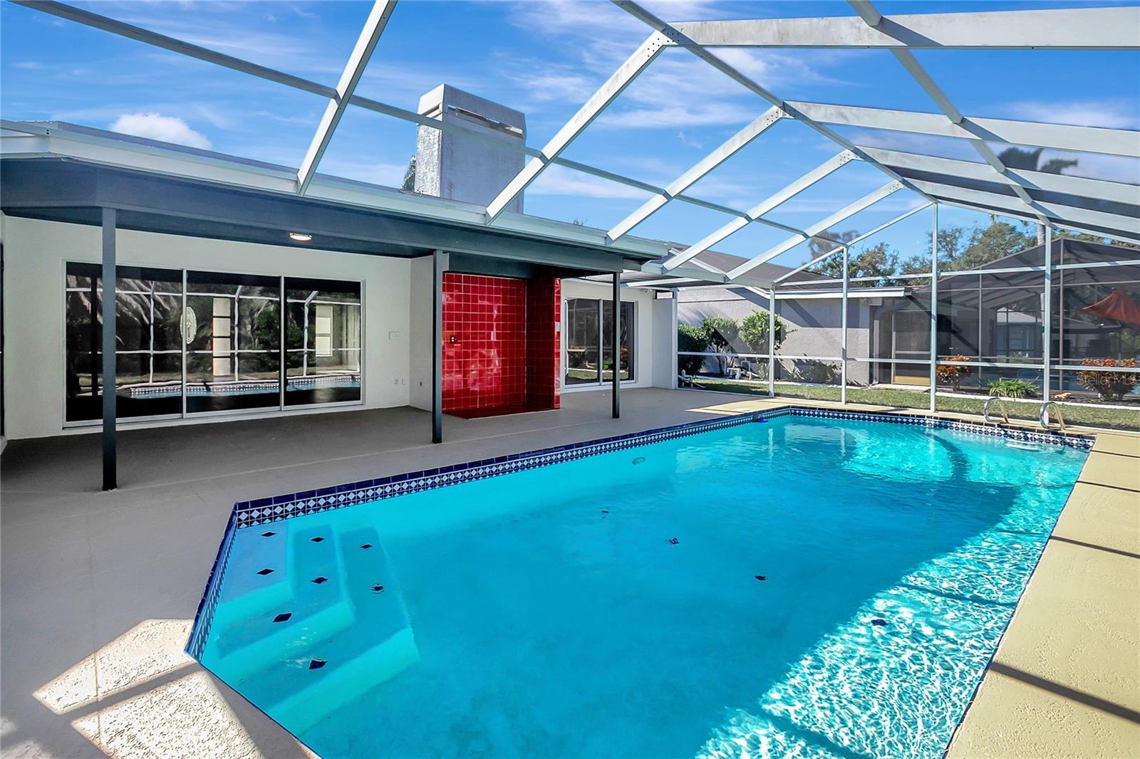 BERKLEY VILLAGE - Residential