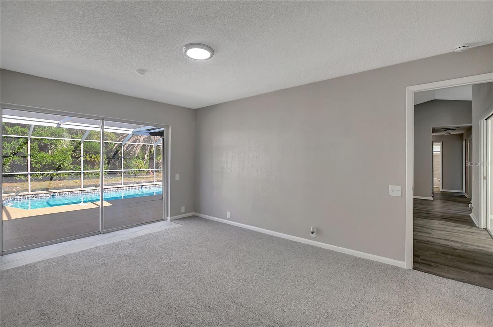 BERKLEY VILLAGE - Residential