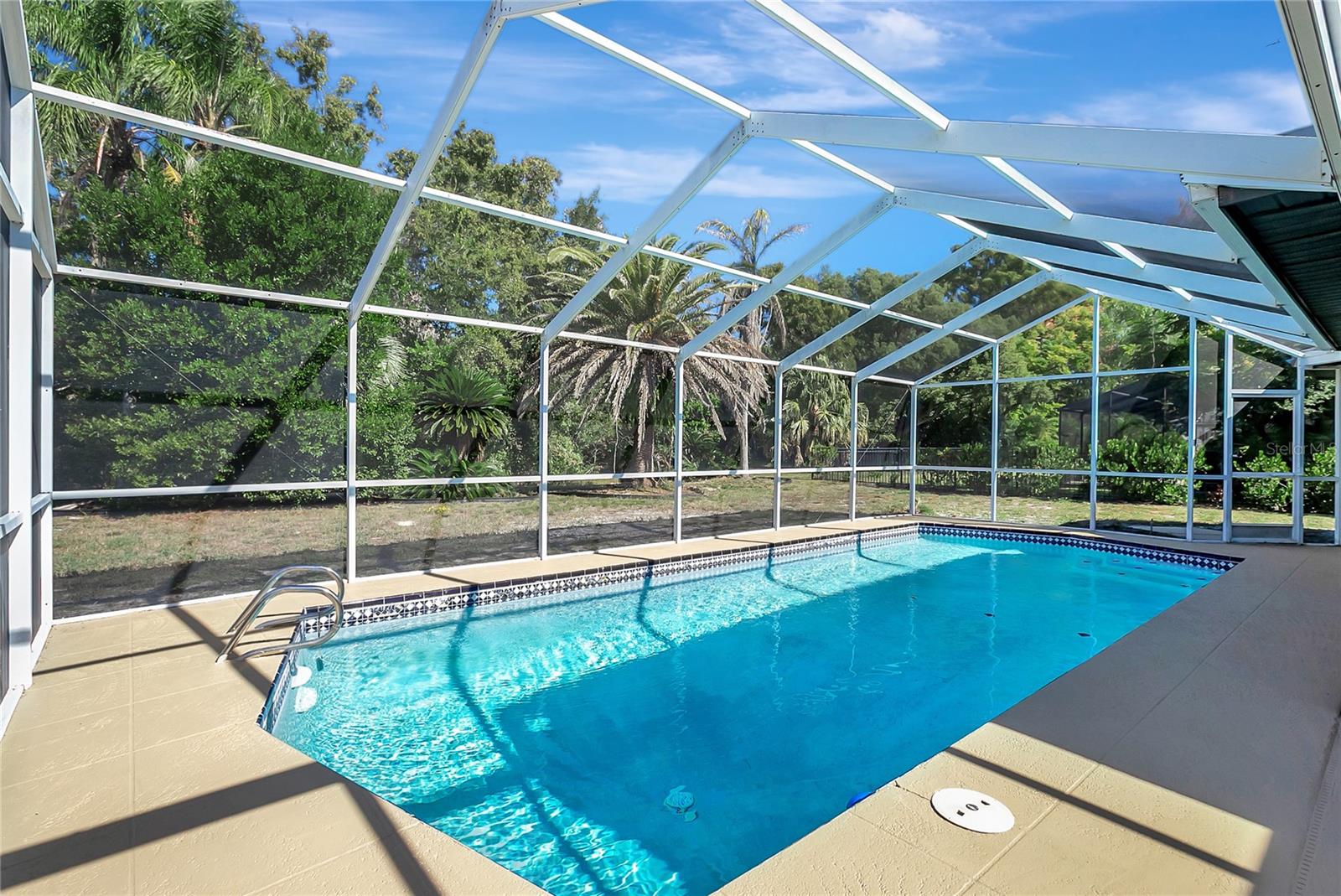 BERKLEY VILLAGE - Residential