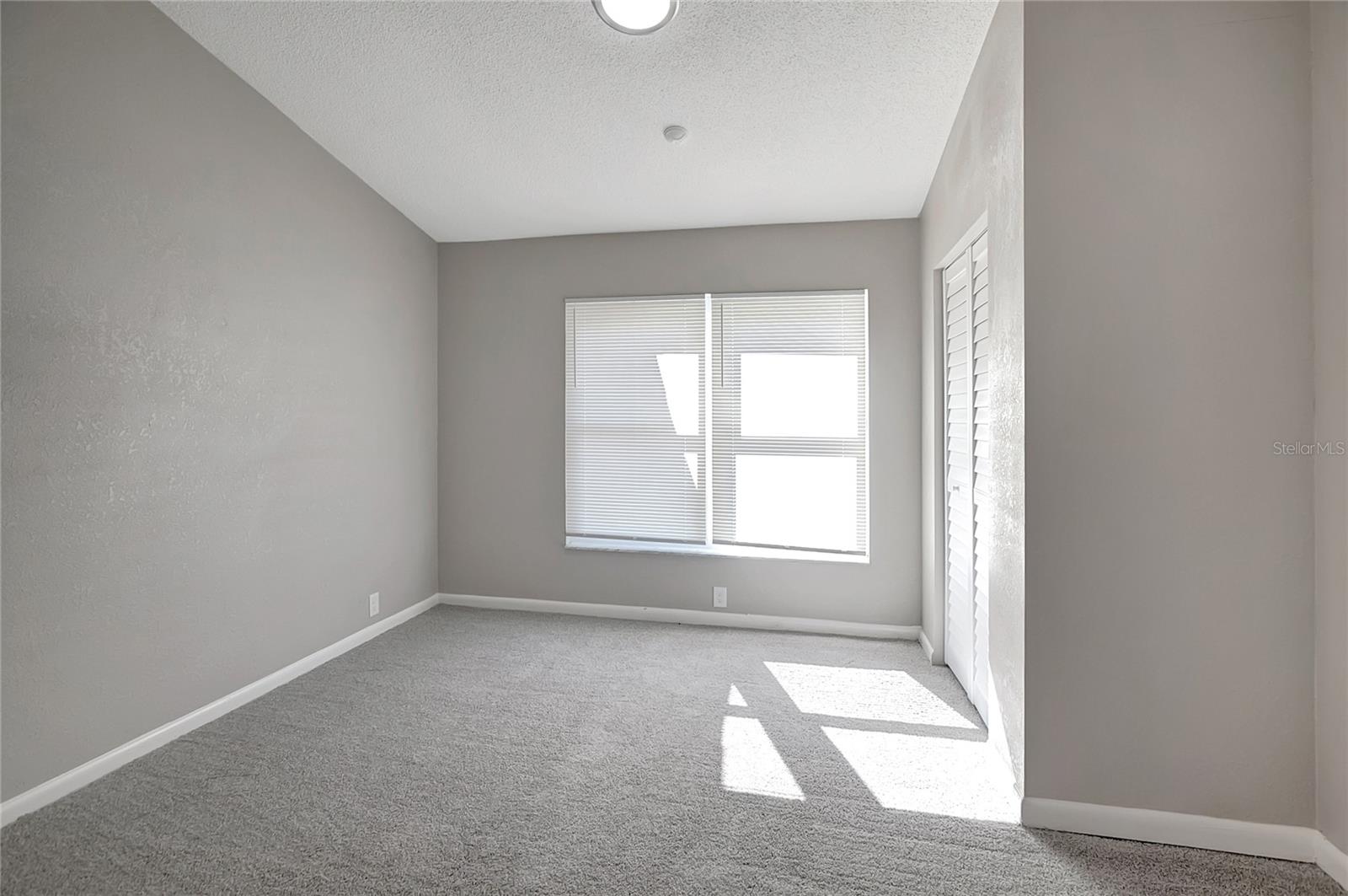 BERKLEY VILLAGE - Residential