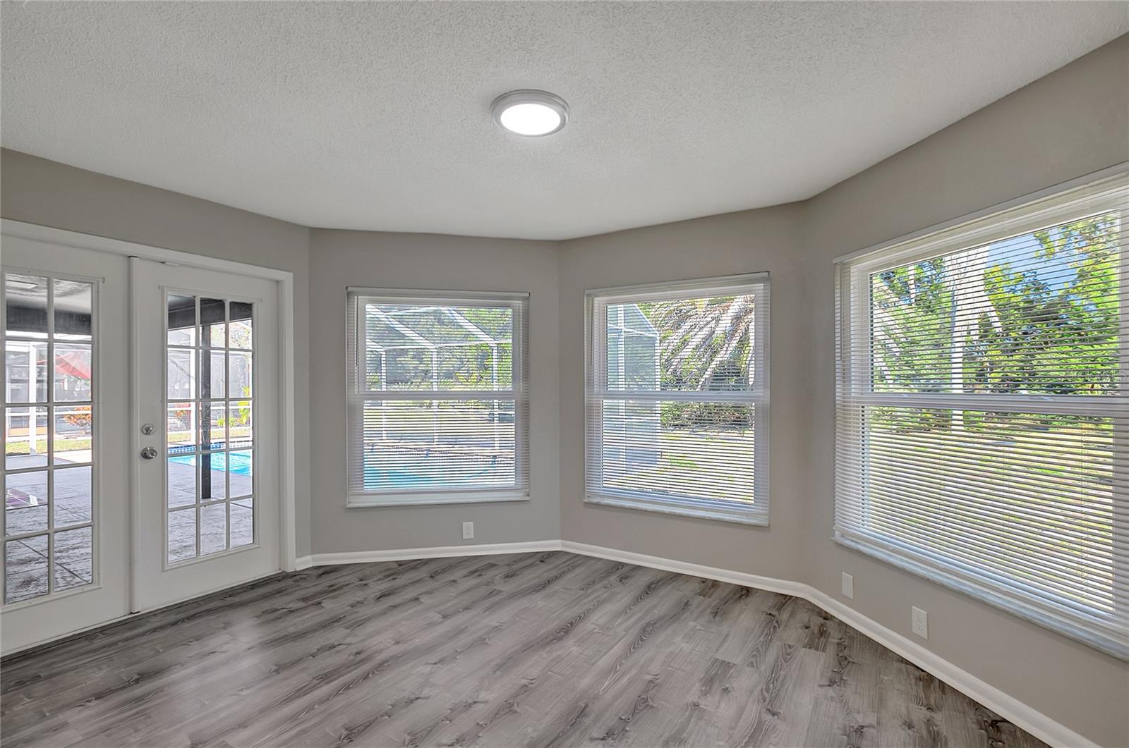 BERKLEY VILLAGE - Residential