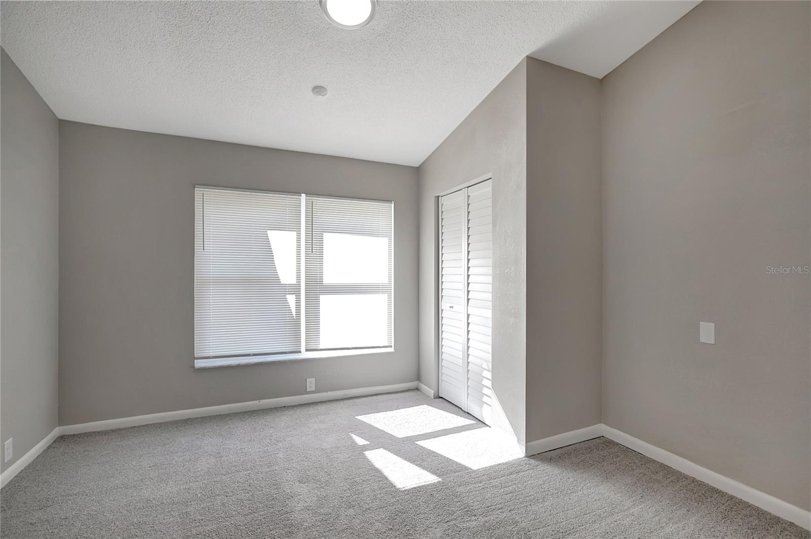 BERKLEY VILLAGE - Residential