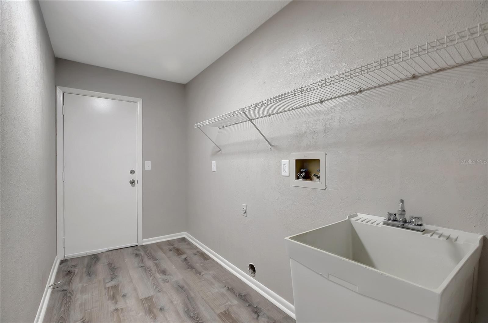 BERKLEY VILLAGE - Residential