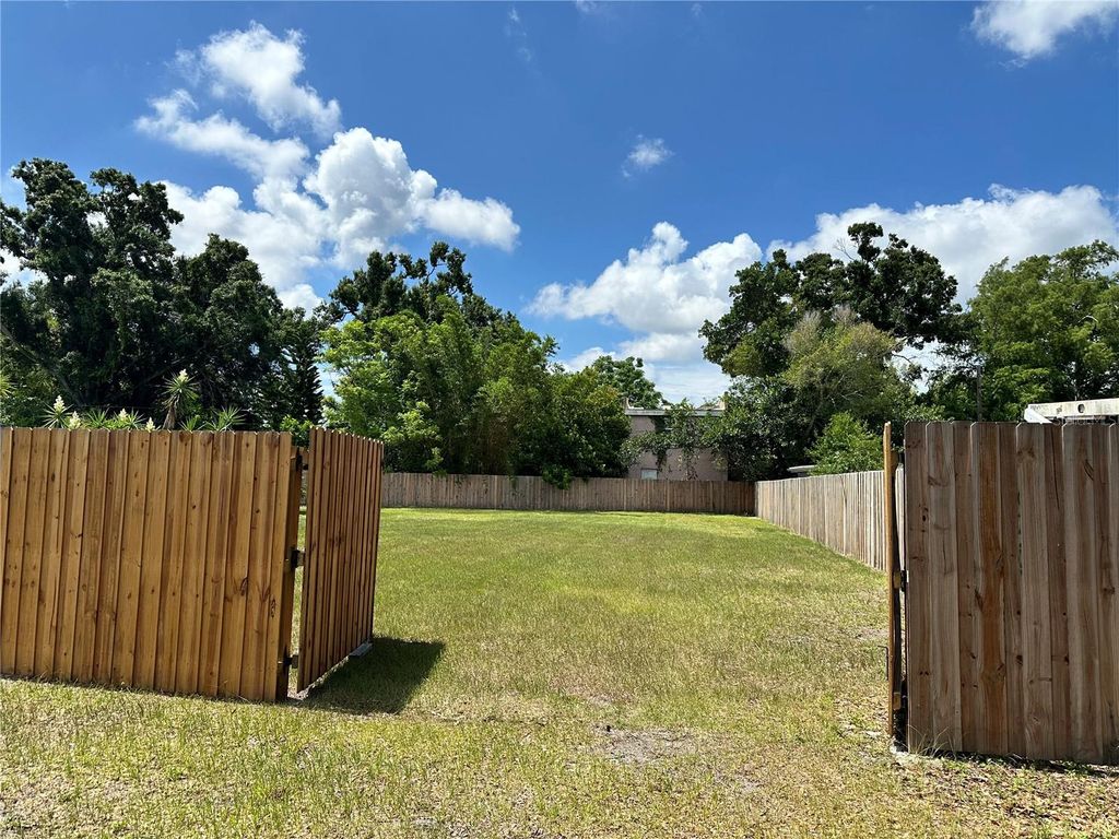 Photo of 13th Avenue N, St Petersburg, FL 33713 (MLS # TB8525727)