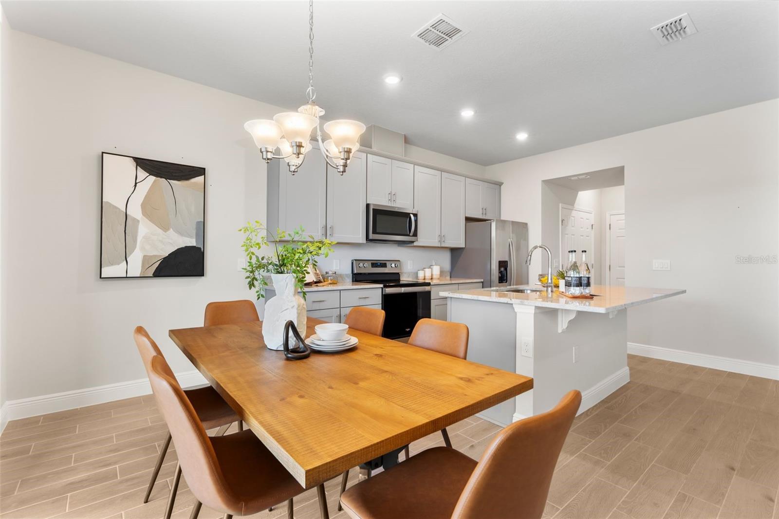 ENCLAVE AT HAWKS CREST - Residential