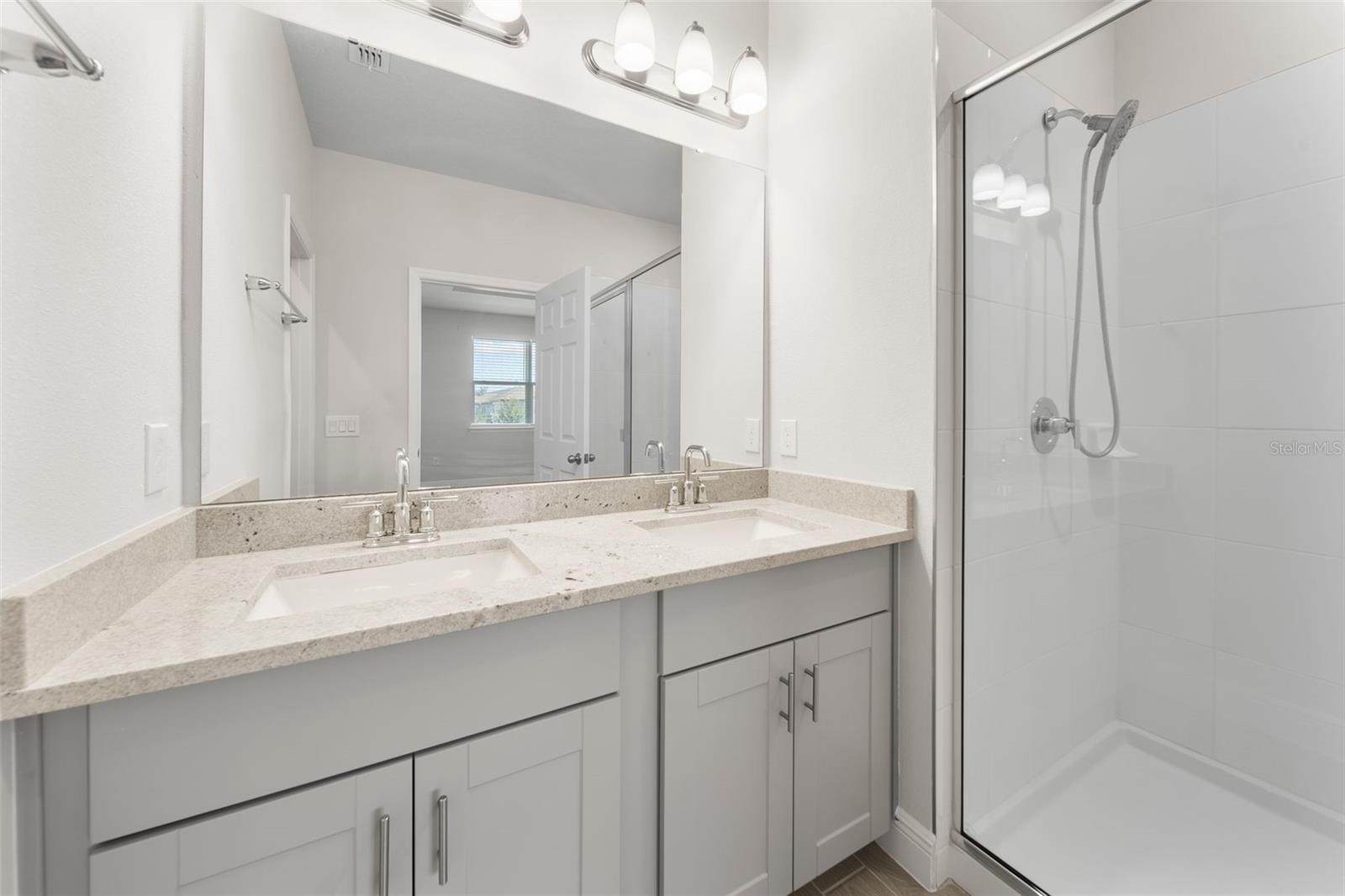 ENCLAVE AT HAWKS CREST - Residential