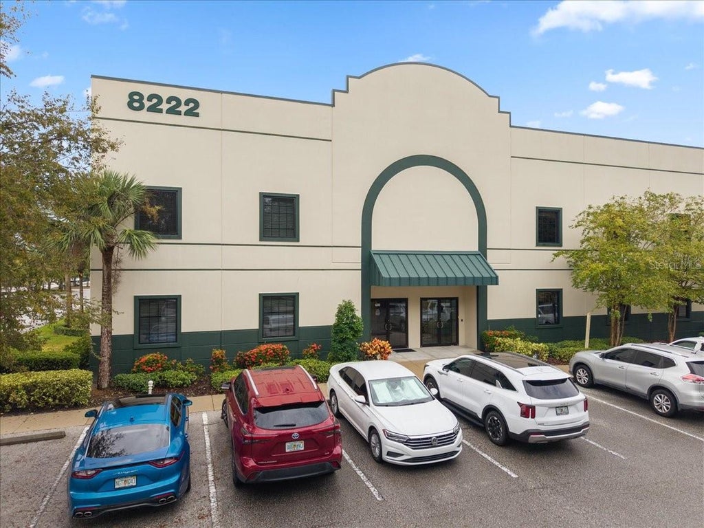 Photo of 8222 118th Avenue #600, Largo, FL 33773 (MLS # TB8556591)