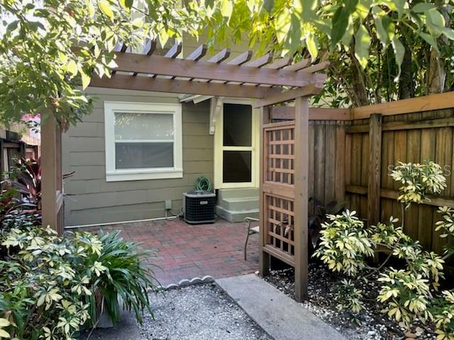 Hyde Park, 1920’s carriage house 2nd floor apartment available for Lease early Sept 2025. This 2nd floor 2 bedroom 1 bath apartment has alley access with semi-private, designated off street parking pad, detached shared storage shed, red brick front patio, central AC, front load washer dryer stackable, walk-in shower, walk-in closet, fully restored oak wood floors, original picture rail moldings, exposed old growth cypress wood beams in 2nd bedroom. Loft storage area in 2nd bedroom. Loaded with charm and 1920s character throughout, including restored brass door hardware. 2 blocks to Hyde Park Villages Shops and Restaurants and a short stroll to Kate Jacksons Park. Live, Work, Play and enjoy being in “Heart” of Hyde Park! Qualifications include minimum credit score of 680, proof of income, clean background, no pets, no motorcycles, maximum occupancy is 2 adults. Designated off street parking will allow for 1 automobile, tenant pays for electric, water, cable, internet. Landlord maintains exterior grounds, exterior pest control, 24/7 maintenance