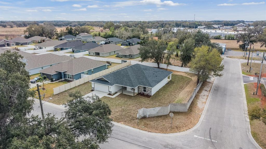 Photo of 38086 Countryside Place, Dade City, FL 33525 (MLS # TB8482114)