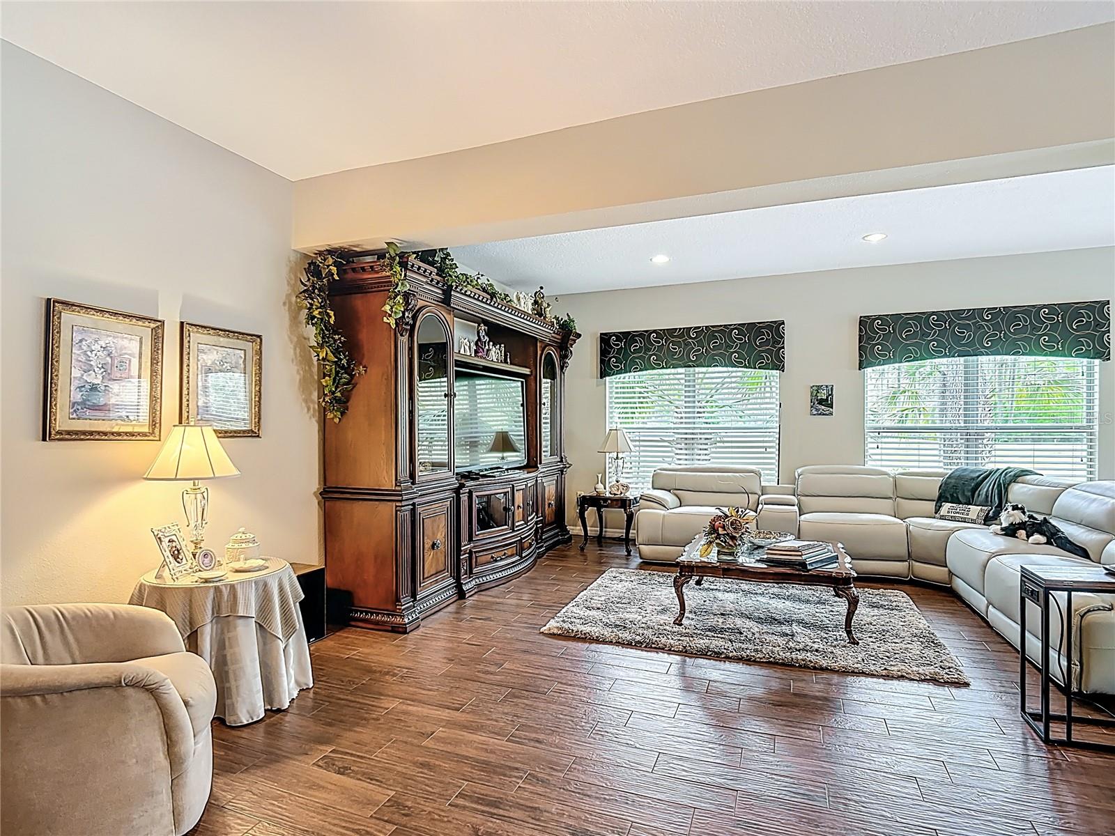 SOLIVITA PH 01 - Residential