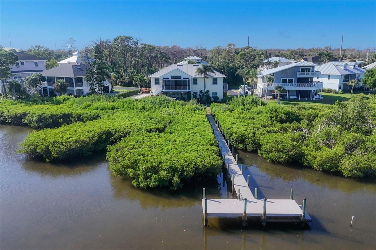 PINES ON BAY - Residential